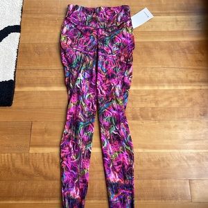 Lululemon Base Pace HR tight 28”